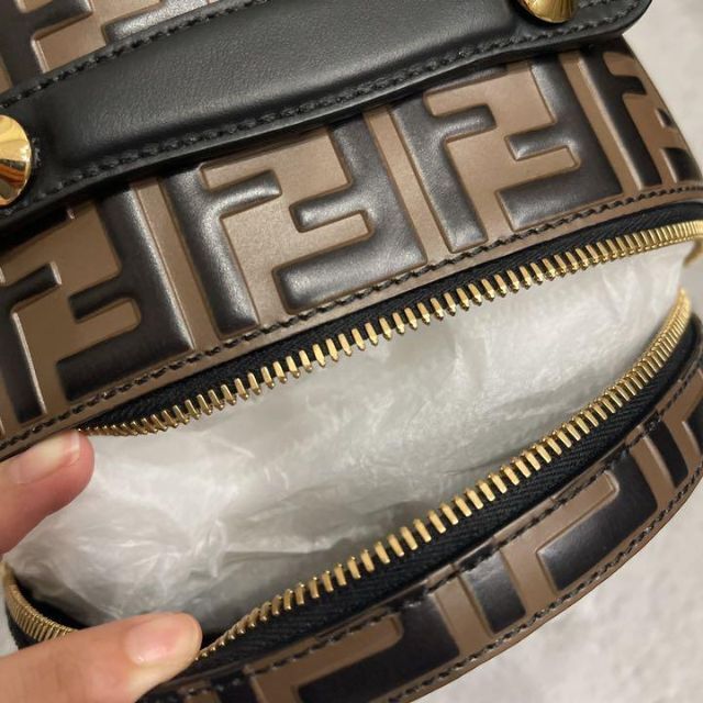 フェンディ fend i バッグ リュック バックパック FENDI | www