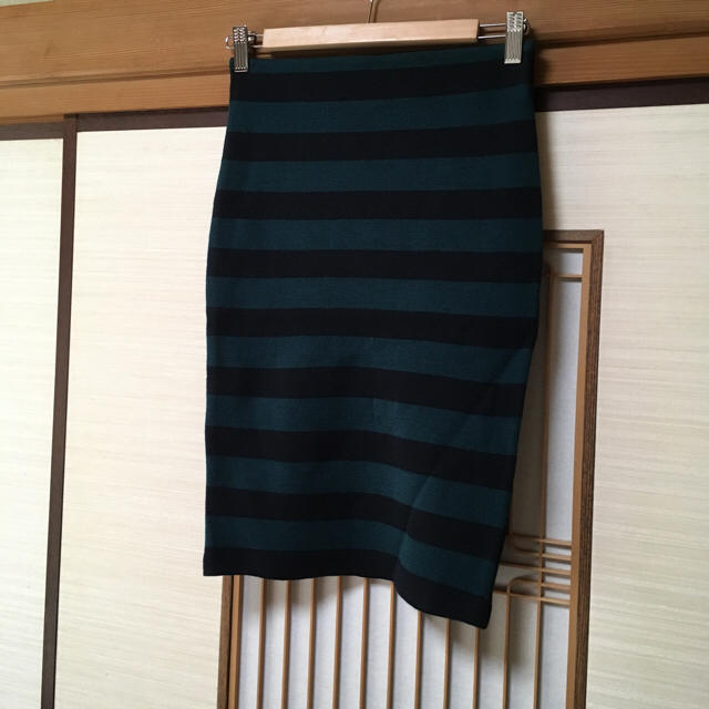 Maison de Reefur(メゾンドリーファー)の新品未使用 メゾンドリーファー ペンシルスカート レディースのスカート(ひざ丈スカート)の商品写真