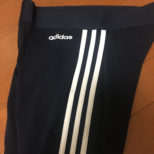 adidas(アディダス)のスポーツウェア/スパッツ レディースのレッグウェア(レギンス/スパッツ)の商品写真