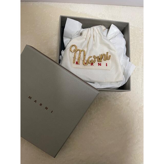 Marni(マルニ)のMARNIのブローチ　KAKA様購入確定 レディースのファッション小物(その他)の商品写真