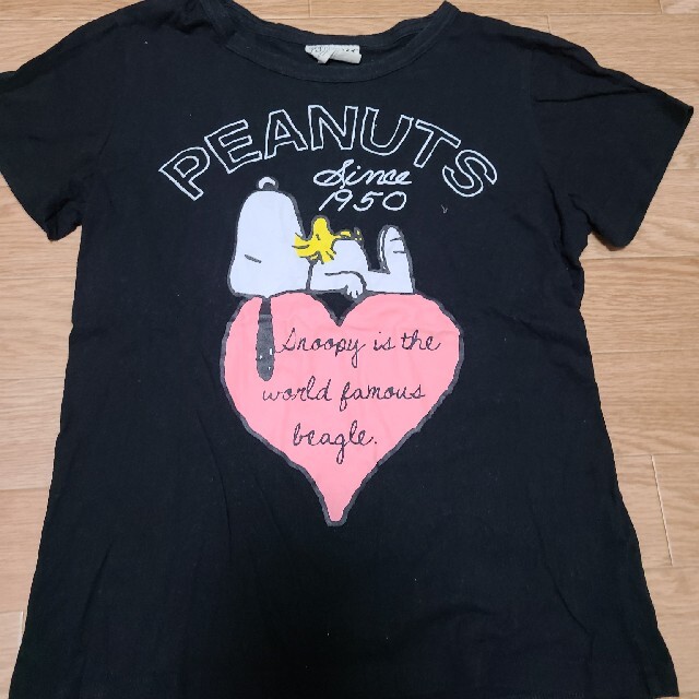 PEANUTS(ピーナッツ)のスヌーピー半袖Tシャツ レディースのトップス(Tシャツ(半袖/袖なし))の商品写真