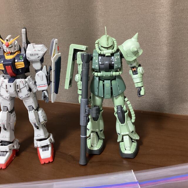 ガンプラ組立済み(墨入れ艶消済)RGガンダムmkⅡ ザクⅡ