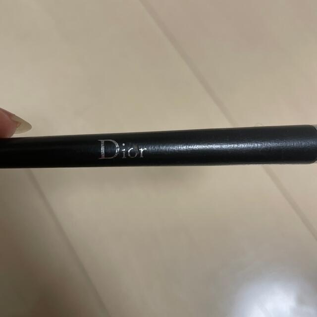 Christian Dior(クリスチャンディオール)のディオールブラシ コスメ/美容のメイク道具/ケアグッズ(ブラシ・チップ)の商品写真