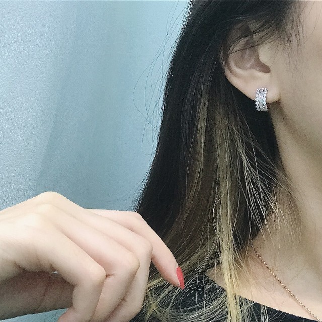 天然ダイヤモンドピアス1ct　k18