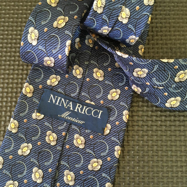 NINA RICCI(ニナリッチ)のニナリッチ セリーヌ 専用 メンズのファッション小物(ネクタイ)の商品写真