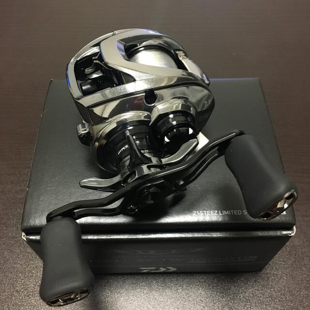 国内即発送】 DAIWA - 21スティーズ リミテッド 1000HL リール