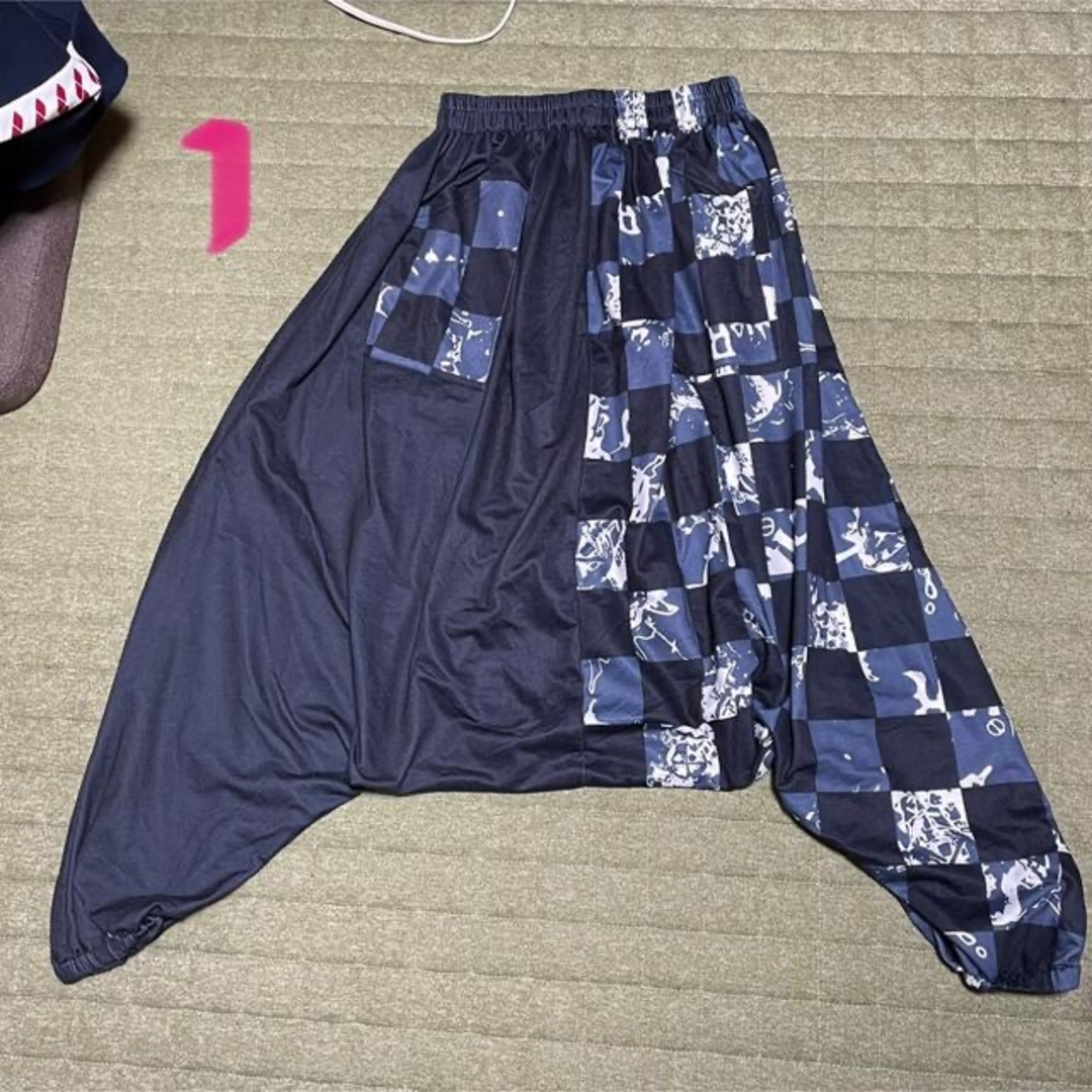 NieR Clothing(ニーアクロージング)のNieR SARROUEL PANTS [4ZIP CHECK BEART]① レディースのパンツ(サルエルパンツ)の商品写真