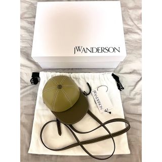 ジェイダブリューアンダーソン(J.W.ANDERSON)の【全新美品】JWアンダーソン jw anderson キャップバッグ midi(ショルダーバッグ)