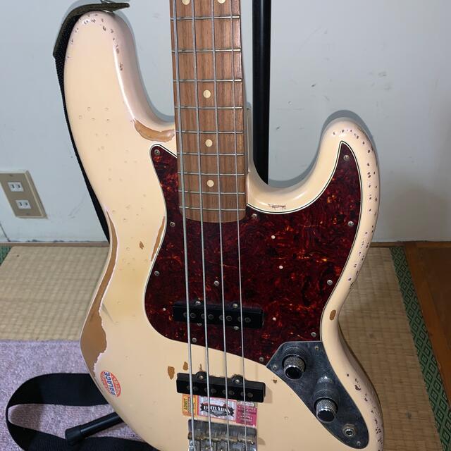 FENDER Flea Jazz Bass FLEAシグネチャーモデル