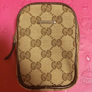 グッチ(Gucci)のGUCCI シガレットケース ポーチ(タバコグッズ)