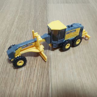 タカラトミー(Takara Tomy)のトミカ モーターグレーダー(ミニカー)