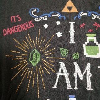 ユニクロ UNIQLO Tシャツ Nintendo コラボ ゼルダの伝説 刺繍