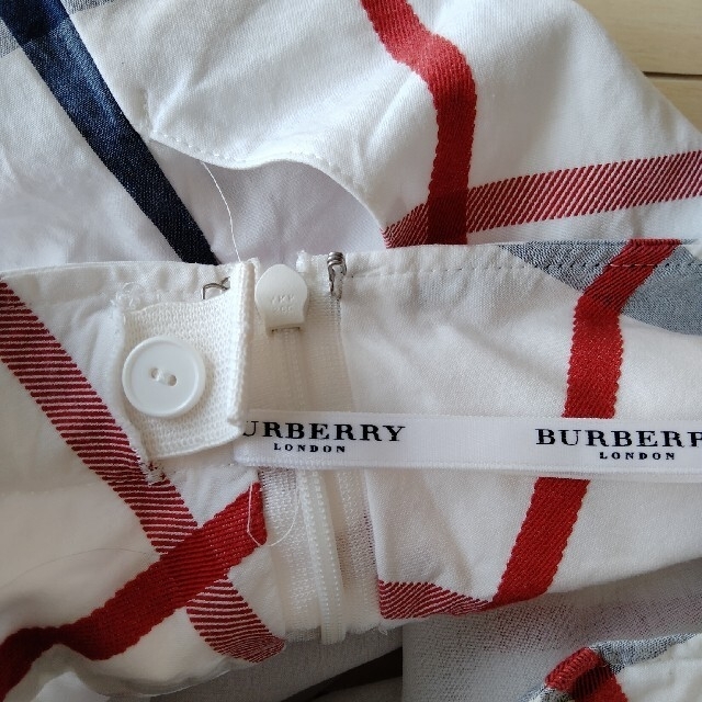 BURBERRY(バーバリー)のバーバリー　キュロット　140 キッズ/ベビー/マタニティのキッズ服女の子用(90cm~)(パンツ/スパッツ)の商品写真