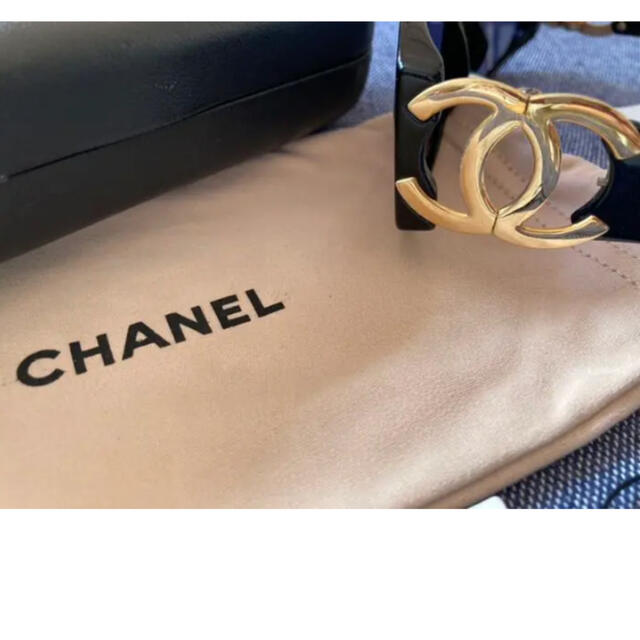 CHANEL(シャネル)のシャネルCHANELココマークサングラス　レア希少品 レディースのファッション小物(サングラス/メガネ)の商品写真