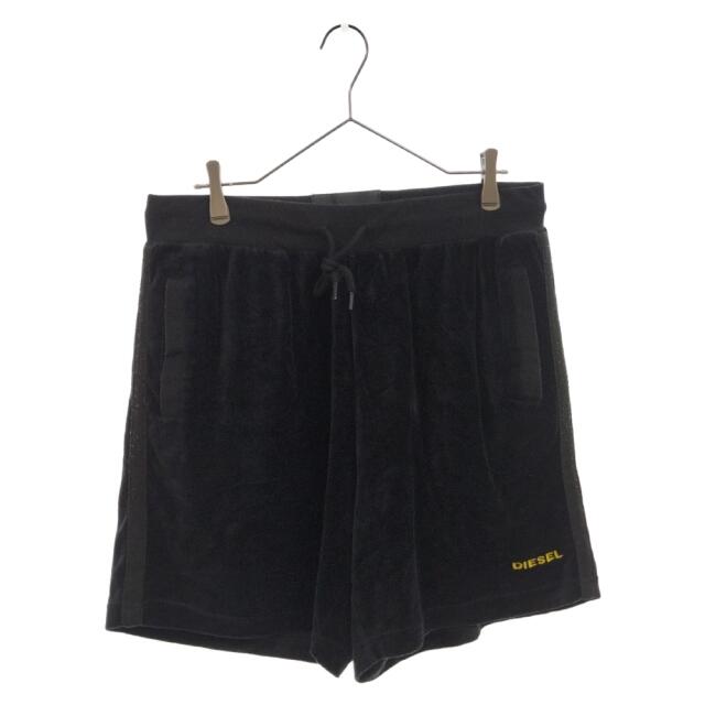 DIESEL(ディーゼル)のDIESEL ディーゼル ゴールドロゴ ベロア ハーフパンツ ブラック メンズのパンツ(ショートパンツ)の商品写真