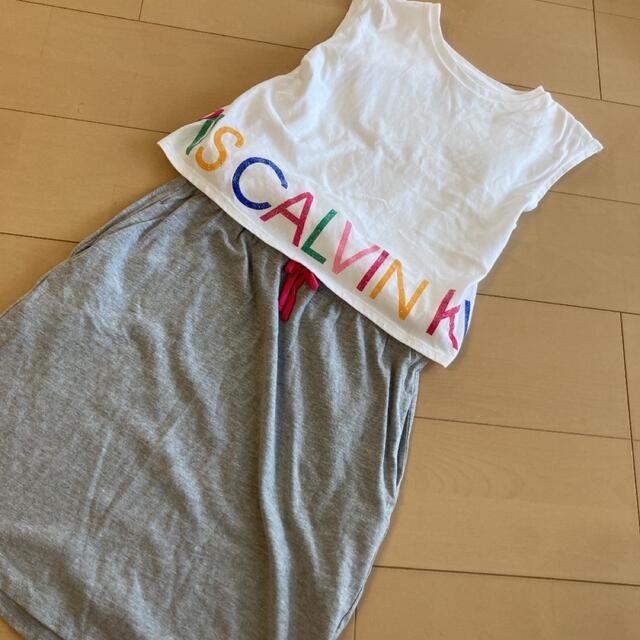 Calvin Klein(カルバンクライン)のワンピース キッズ/ベビー/マタニティのキッズ服女の子用(90cm~)(ワンピース)の商品写真