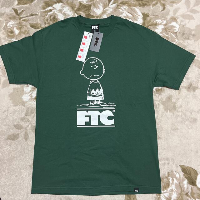 FTC(エフティーシー)のFTC PEANUTS SNOOPY チャーリーブラウン　tシャツ L 緑 メンズのトップス(Tシャツ/カットソー(半袖/袖なし))の商品写真