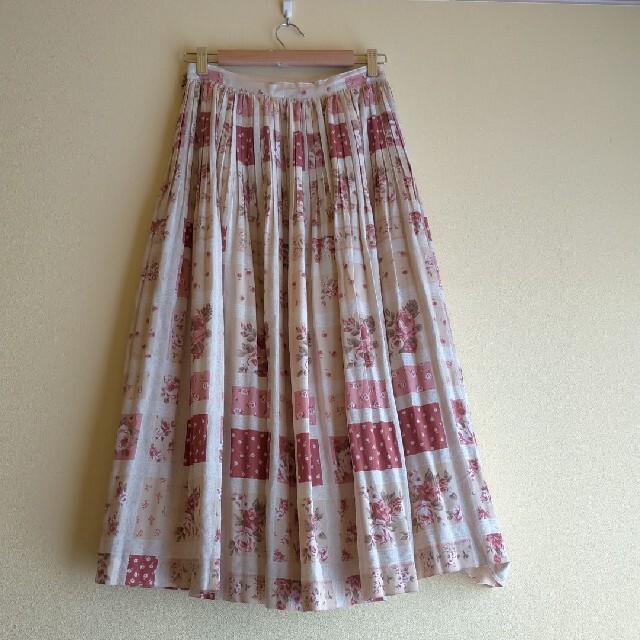 Santa Monica(サンタモニカ)の古着屋 OLD vintage 花柄 プリーツ シフォン ロングスカート レディースのスカート(ロングスカート)の商品写真