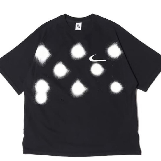 NIKE(ナイキ)のナイキ　tee　オフホワイト メンズのトップス(Tシャツ/カットソー(半袖/袖なし))の商品写真