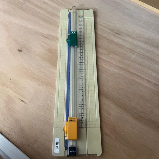 カール CARL DC-100 [ディスクカッター･ライトA4](オフィス用品一般)