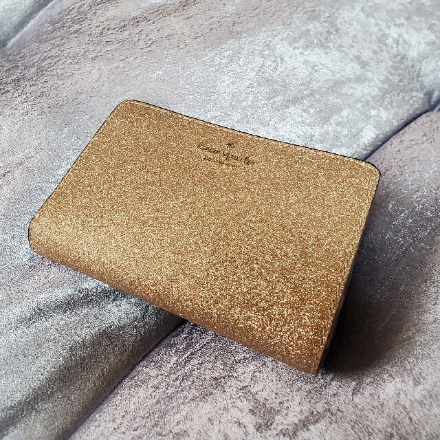 新着商品 kate spade new york - ☆ケイト・スペード・折財布☆キラキララメがお洒落 財布 - camelbar.co.uk 新着商品 kate spade new york - ☆ケイト・スペード・折財布☆キラキララメがお洒落 財布 - camelbar.co.uk