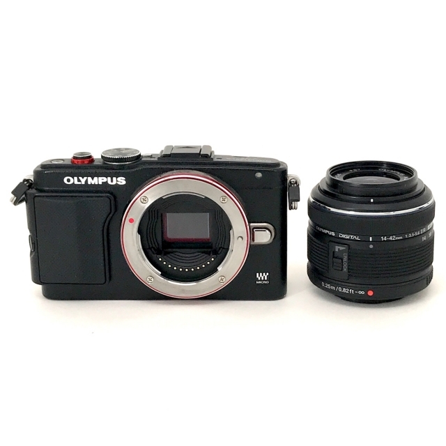 オリンパス E-PL6 + M.ZUIKO 14-42mm F3.5-5.6 II R MSCバイセルカメラ
