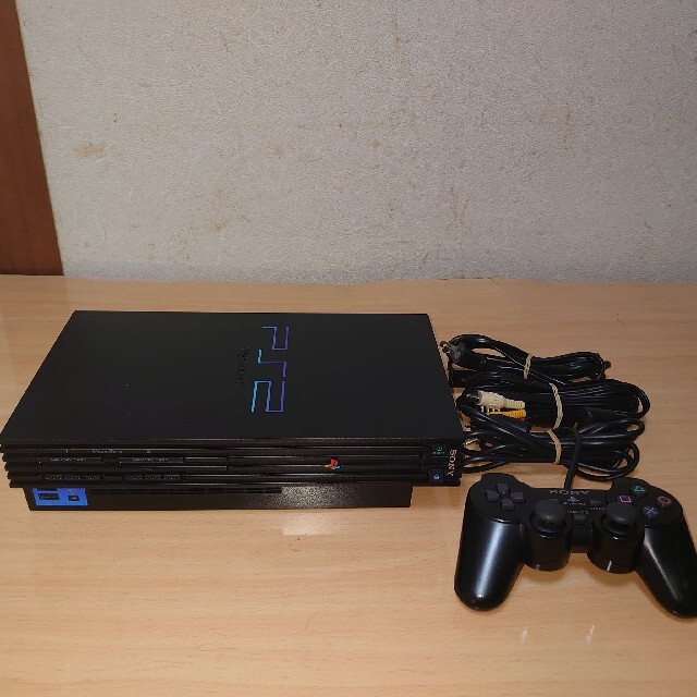 PlayStation2(プレイステーション2)のプレイステーション2  SCPH-18000  動作確認済み エンタメ/ホビーのゲームソフト/ゲーム機本体(家庭用ゲーム機本体)の商品写真