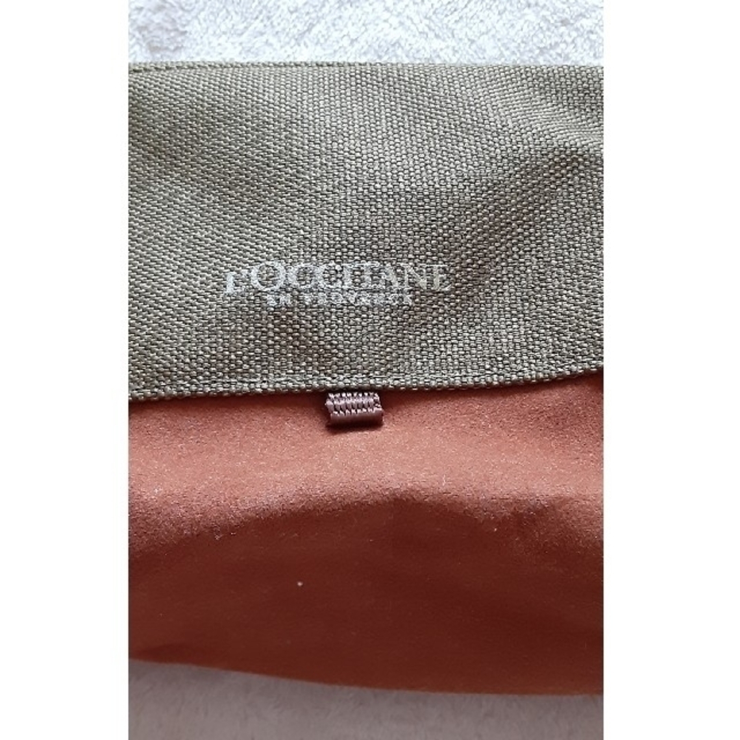 L'OCCITANE(ロクシタン)のL'OCCITANE　ロクシタン　非売品ポーチ　2点セット レディースのファッション小物(ポーチ)の商品写真