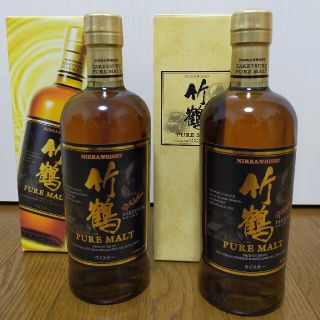 竹鶴 ピュアモルト（700ml）(ウイスキー)