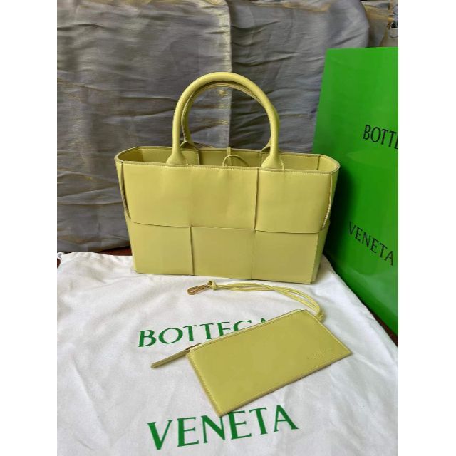 安価 ワタナベ Veneta Bottega - アルコトートバッグ VENETA BOTTEGA トートバッグ 安価 ワタナベ Veneta Bottega - アルコトートバッグ VENETA BOTTEGA トートバッグ