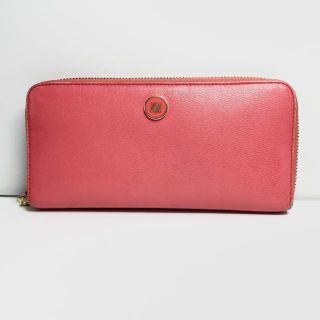 ロエベ(LOEWE)のLOEWE(ロエベ) 長財布 - レッド レザー(財布)