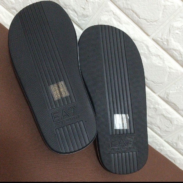 Emporio Armani(エンポリオアルマーニ)の新品未使用 エンポリオアルマーニ サンダル ·N39·EA7 メンズの靴/シューズ(サンダル)の商品写真