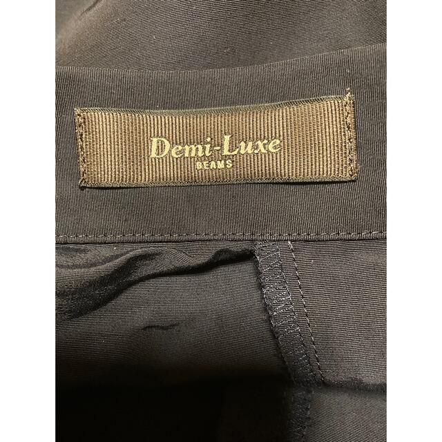 Demi-Luxe BEAMS(デミルクスビームス)のデミルクスビームス　ネイビー　ナイロンスカート レディースのスカート(ひざ丈スカート)の商品写真