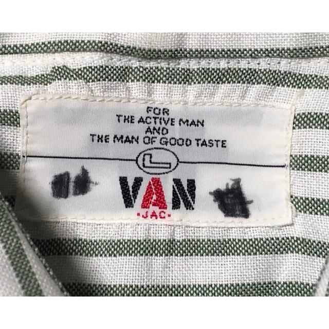 VAN Jacket(ヴァンヂャケット)の珍品　７０年代　エポレット付き　VAN パイロットシャツ　B.Dシャツ メンズのトップス(シャツ)の商品写真