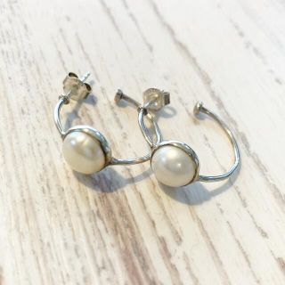 イエナ(IENA)のBijumam ビジュマム パール シルバー フープピアス(ピアス)