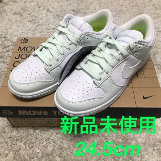 ナイキ(NIKE)の新品未使用 Nike WMNS Dunk Low ナイキ ダンク ロー ミント(スニーカー)