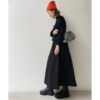 アパルトモンドゥーズィエムクラス(L'Appartement DEUXIEME CLASSE)の新品 L'appartement rosgrain Volume Skirt(ロングスカート)