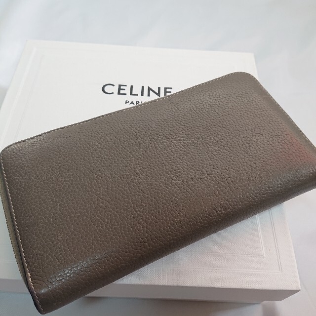 celine(セリーヌ)のCELINE ラウンドジップ 長財布 レディースのファッション小物(財布)の商品写真