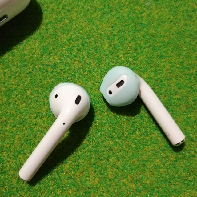 Apple(アップル)のAirPods イヤホン対応カバー(ミントグリーン) スマホ/家電/カメラのオーディオ機器(ヘッドフォン/イヤフォン)の商品写真