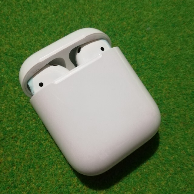 Apple(アップル)のAirPods イヤホン対応カバー(ミントグリーン) スマホ/家電/カメラのオーディオ機器(ヘッドフォン/イヤフォン)の商品写真