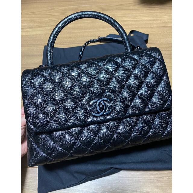 CHANEL(シャネル)のhana様専用①CHANEL シャネル　ココハンドル　ソーブラック　正規品 レディースのバッグ(ショルダーバッグ)の商品写真