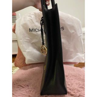 マイケルコース(Michael Kors)の最終値下げ価格！マイケルコース ハンドバッグ(ハンドバッグ)