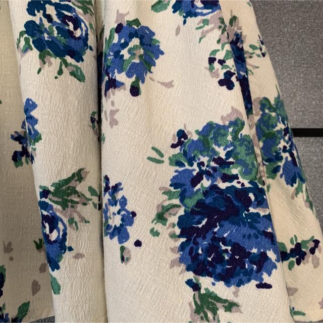 LOWRYS FARM(ローリーズファーム)のローリーズファーム　花柄ミニスカート レディースのスカート(ミニスカート)の商品写真