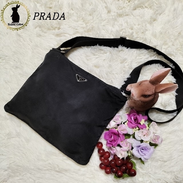 【美品】PRADA プラダ ショルダーバッグ ナイロン 黒 三角プレート