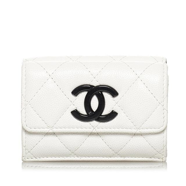 CHANEL(シャネル)のシャネル マトラッセ ココマーク 三つ折り財布 キャビアスキン レディース CHANEL 【201-54236】 レディースのファッション小物(財布)の商品写真