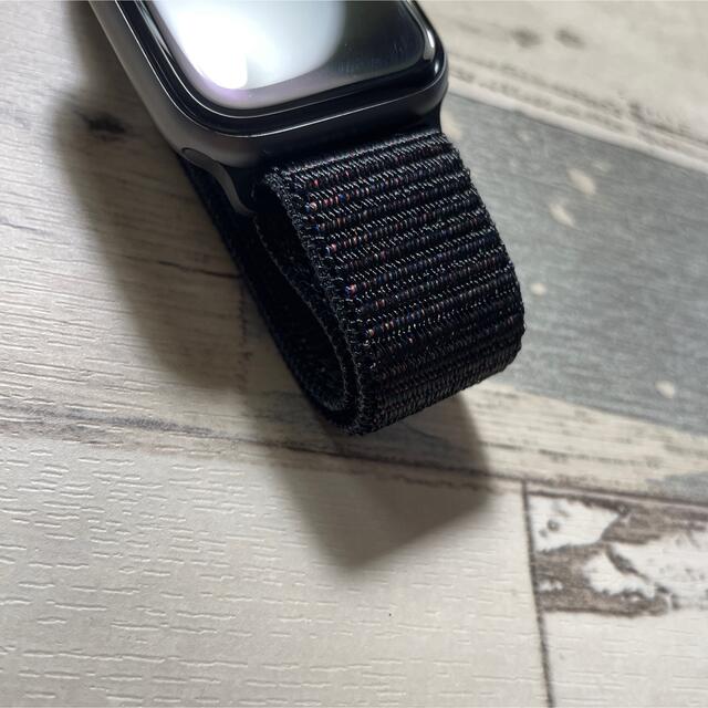 Apple Watch(アップルウォッチ)のブラックレッド◆アップルウォッチ　スポーツループApple Watch38/40 レディースのファッション小物(腕時計)の商品写真