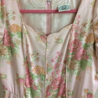 ローラアシュレイ(LAURA ASHLEY)のお値下げ交渉可ローラアシュレイロングドレス(ロングワンピース/マキシワンピース)