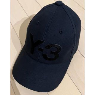 ワイスリー(Y-3)のY-3 キャップ 帽子　刺繍　ブラック　ブランド　正規品　ロゴキャップ(キャップ)