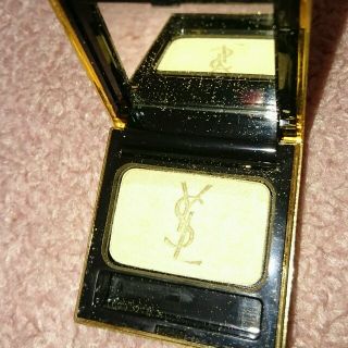 イヴサンローランボーテ(Yves Saint Laurent Beaute)のイヴ・サンローラン アイシャドウ(アイシャドウ)