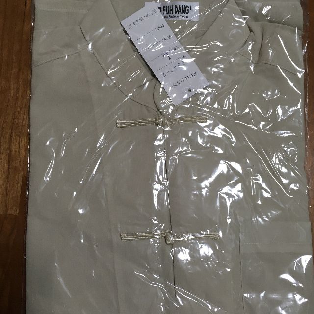 チャイナ服 シャツ 半袖 Mサイズ カーキ メンズのトップス(シャツ)の商品写真